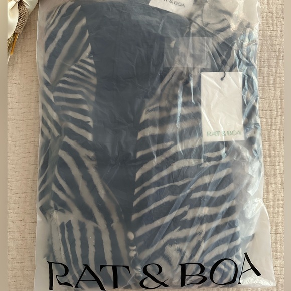 Thalia Dress x Rat & Boa - Picture 2 of 3